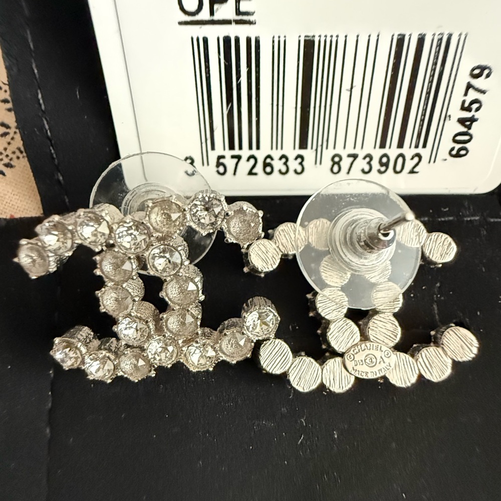 CHANEL Silver Crystal Earrings - Picture 6 of 7